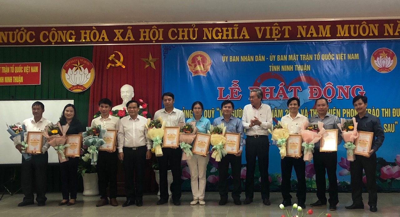 LICOGI 16 Chung Tay Vì Người Nghèo